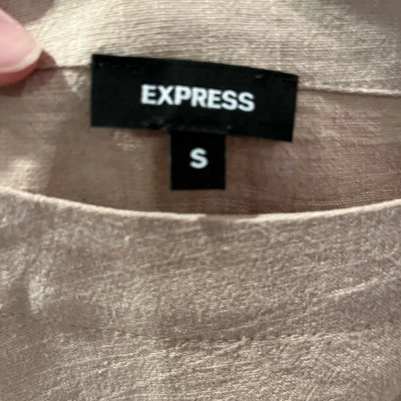 Express Cream-Tone Pleated Maxi Skirt Set - Picture 4 of 7